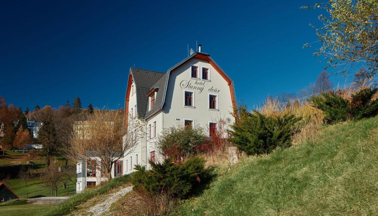 Hotel Slunny Dvur Jeseník Dış mekan fotoğraf