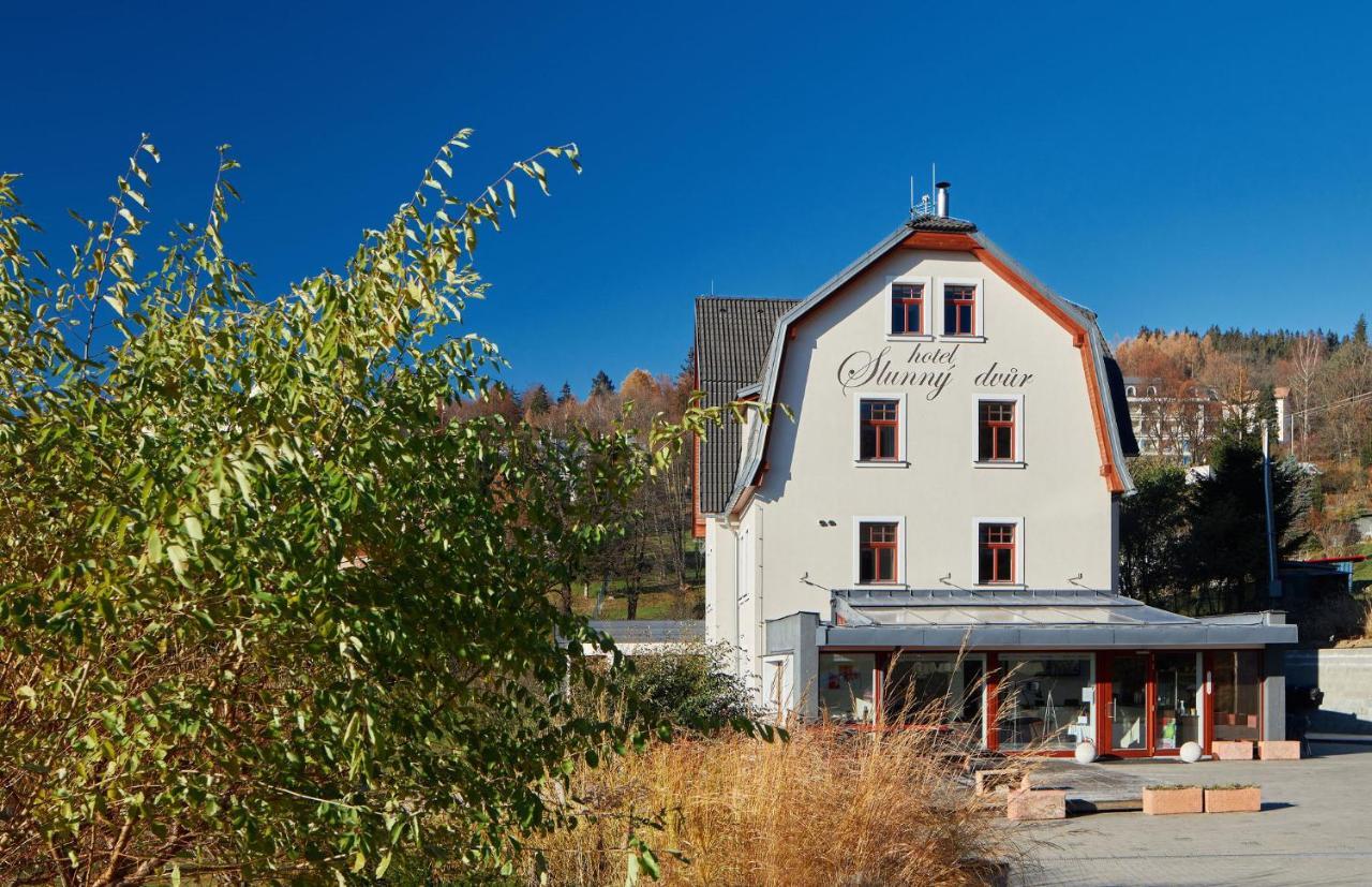 Hotel Slunny Dvur Jeseník Dış mekan fotoğraf