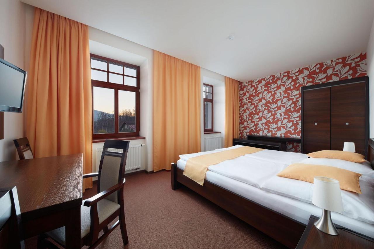Hotel Slunny Dvur Jeseník Dış mekan fotoğraf