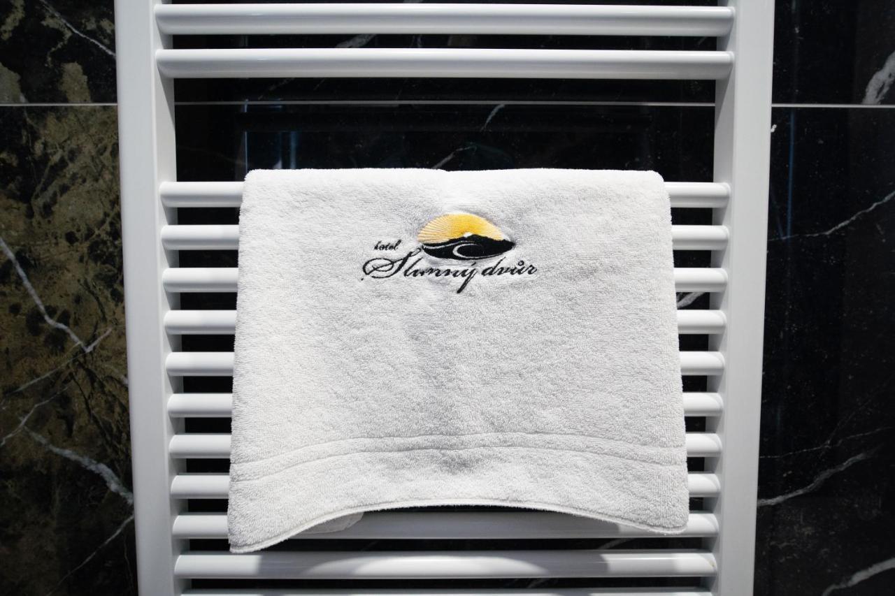 Hotel Slunny Dvur Jeseník Dış mekan fotoğraf